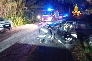 Frontale ad Osimo, uno dei due feriti estratti dalle lamiere